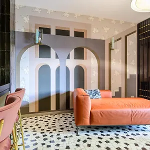  Apartment Trastevere Boutique With Gym And Steam Shower Italy